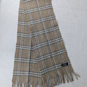 Burberry Iconic Check Cashmere Scarf Beige | Unisex | Luxury Style